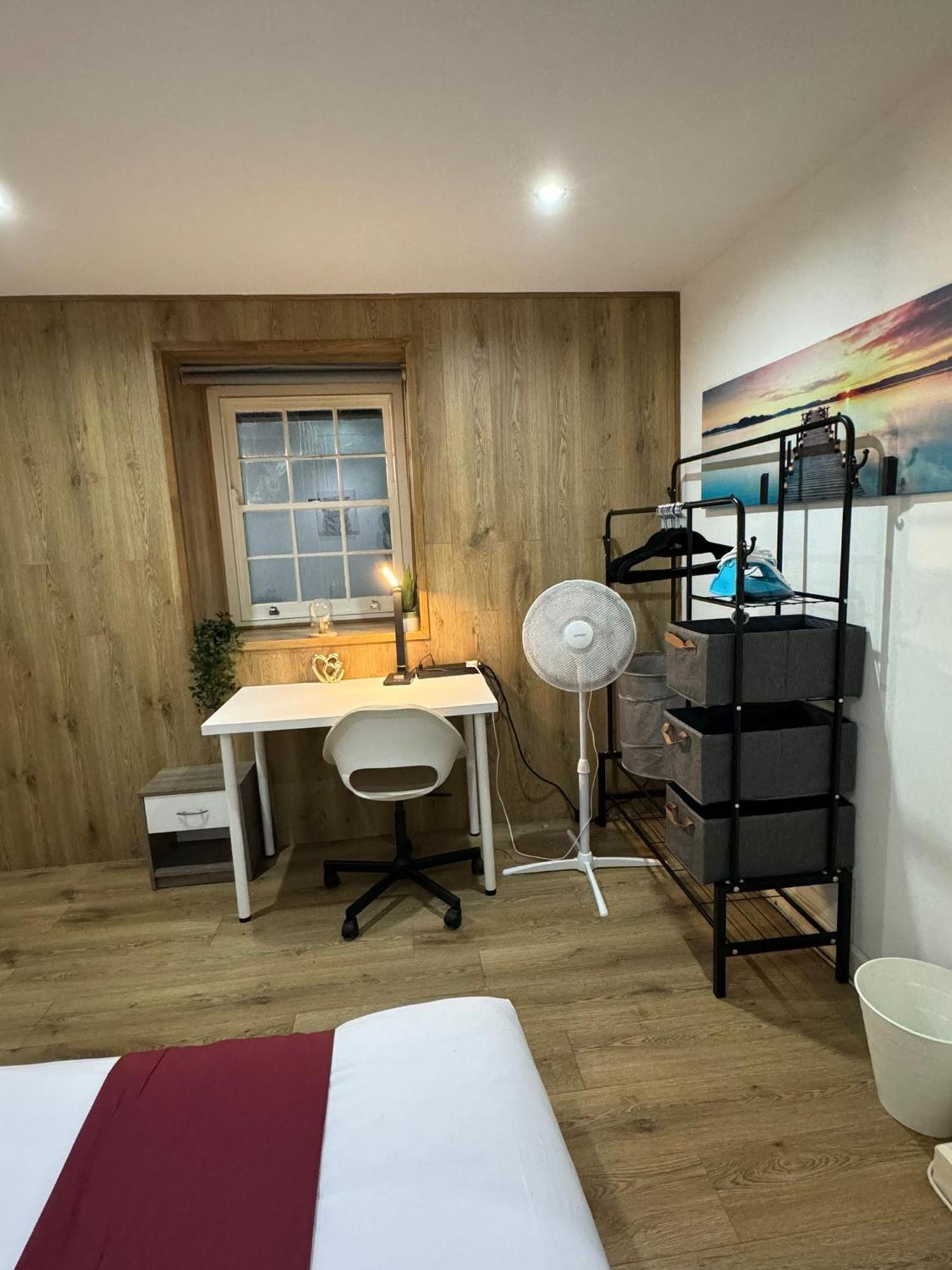 Cozy Two Bedroom Apartment Sleeps 6 Near Camden Market Hw10 Londres Exterior foto
